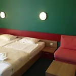 Otel Kiparisite Sunny Beach