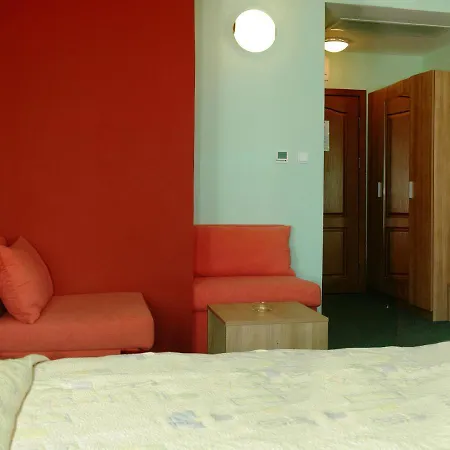 Kiparisite Хотел 4*