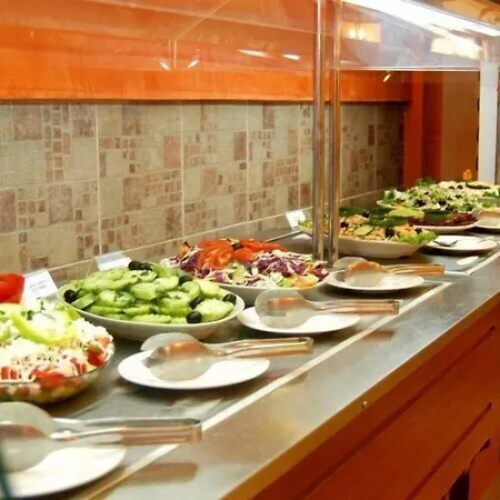 Kiparisite Hotel 4*