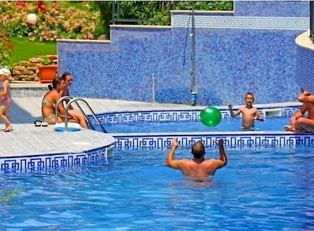 Hotel Kiparisite 4*
