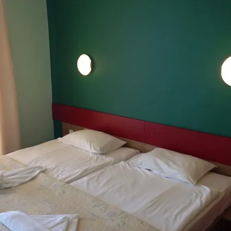 Kiparisite Слънчев бряг