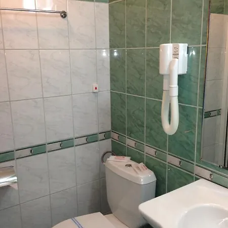 Hotel Kiparisite 4*