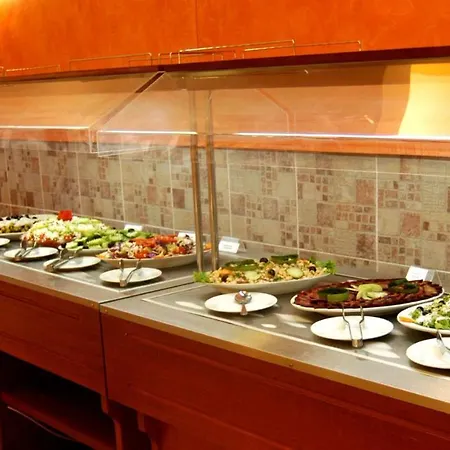 فندق Kiparisite ساني بيتش