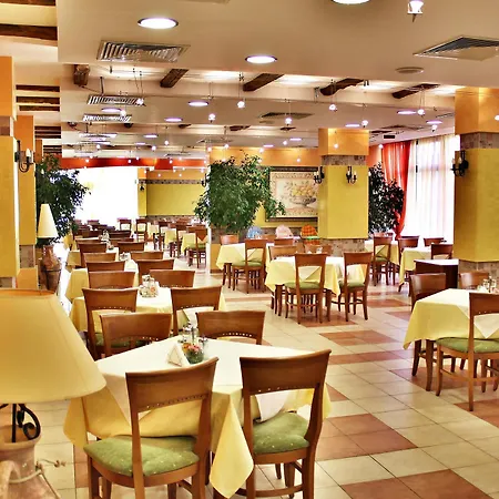 Kiparisite 4* ساني بيتش