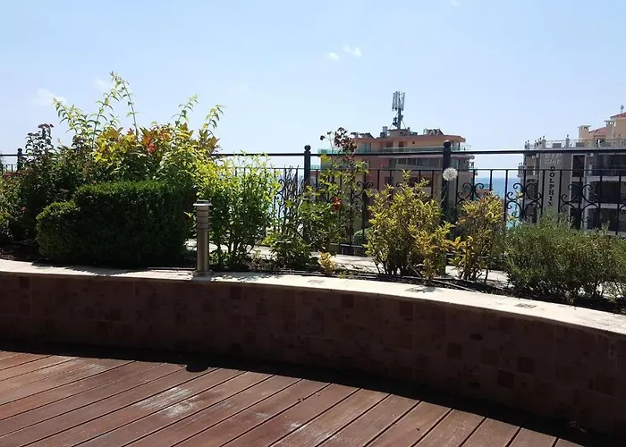 Otel Kiparisite Sunny Beach